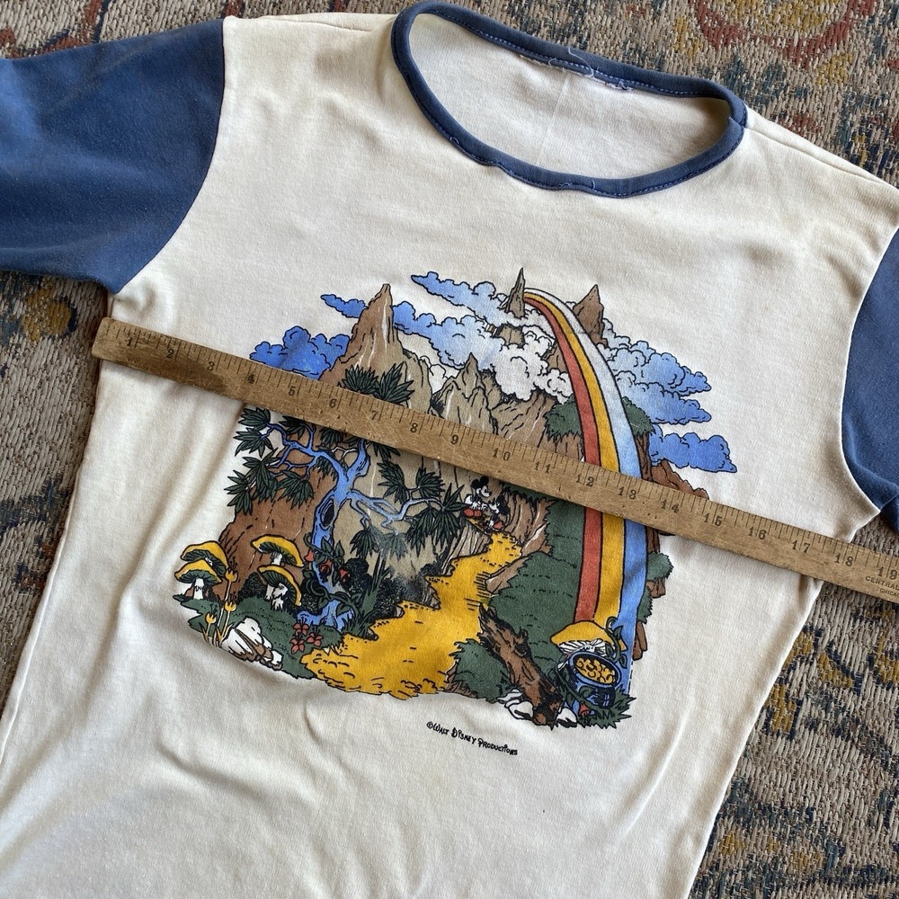 Vintage 60s 70s Walt Disney Productions Tee Shirt, Wild Psychedelic Design S/M - Picture 8 of 13